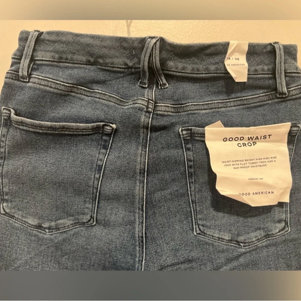 NWT Good American Good Waist Crop Skinny Jeans Size 14 | High Rise Shaping Fit - Picture 5 of 8